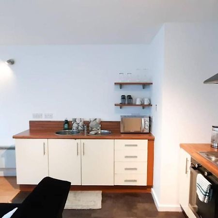 מנצ'סטר 2-Bed Apartment Near City Centre מראה חיצוני תמונה