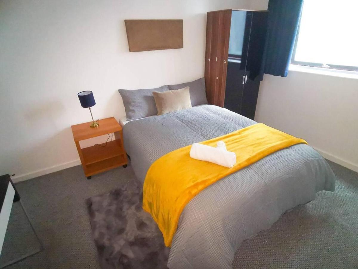 מנצ'סטר 2-Bed Apartment Near City Centre מראה חיצוני תמונה