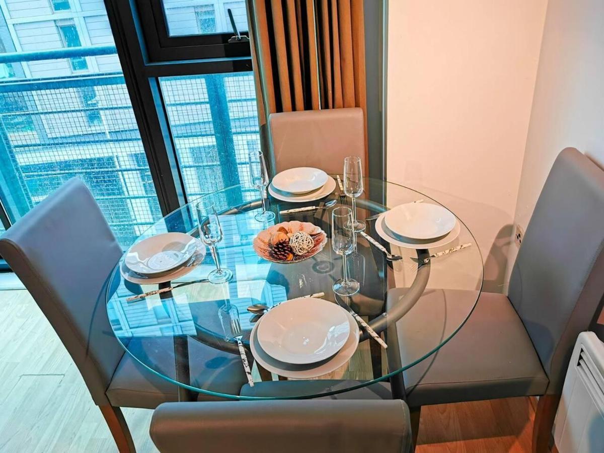 מנצ'סטר 2-Bed Apartment Near City Centre מראה חיצוני תמונה