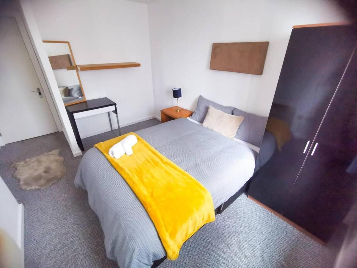 מנצ'סטר 2-Bed Apartment Near City Centre מראה חיצוני תמונה